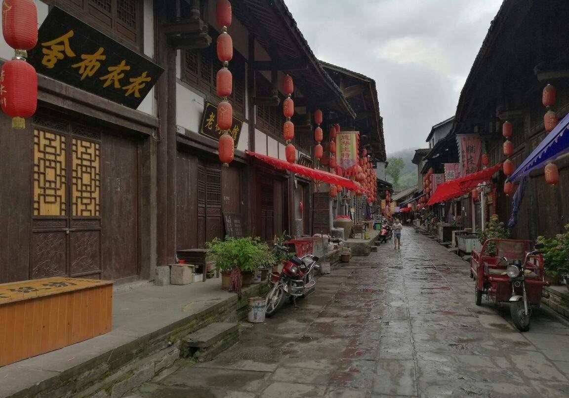 百度终止36亿美元收购后续：YY庆功会称继续获得百度支持，将接入百度直播